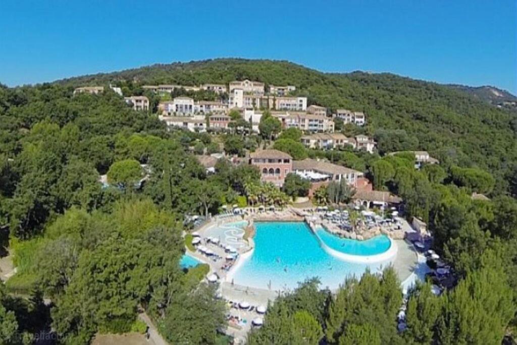 Apartment 4 Ou 5 Pers Vue Climatise Golfe De St Tropez Les Restanques